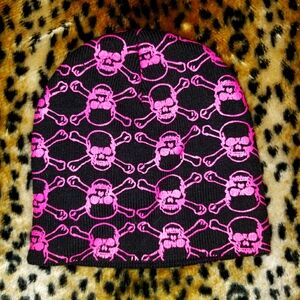 Y2K NEON PINK Skull Beanie Cap OS Goth Punk Skulls New Hot Topic GOORIN
